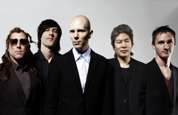 A PERFECT CIRCLE Return with "The Doomed" Single